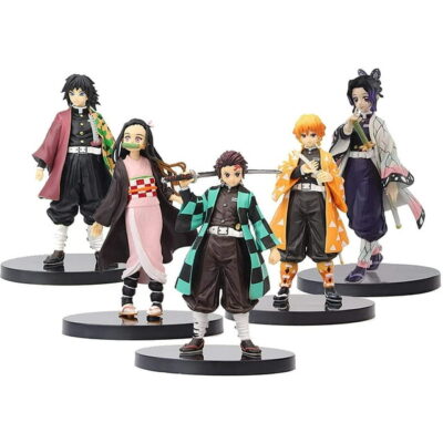 Figures & Statues