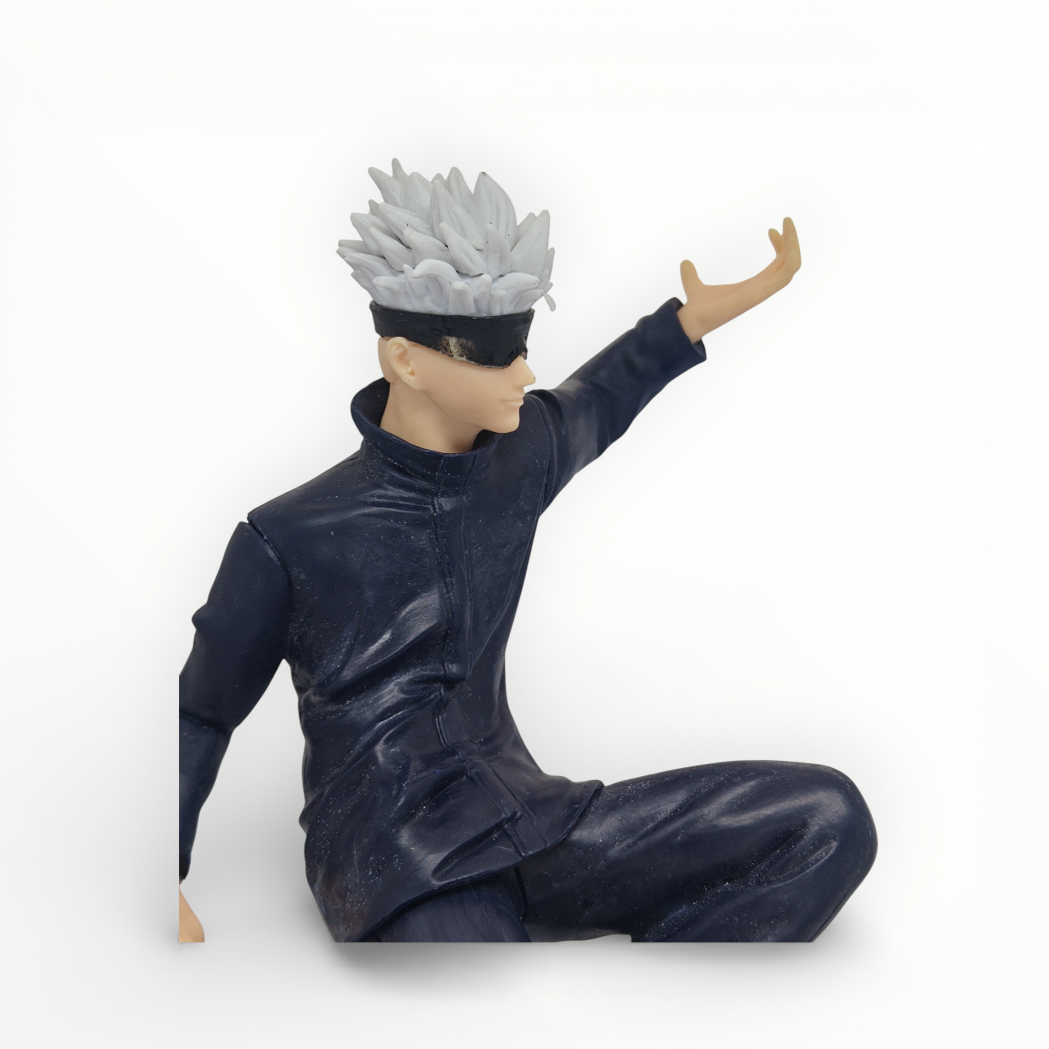 Gojo Satoru action figure from Jujutsu Kaisen in dynamic pose