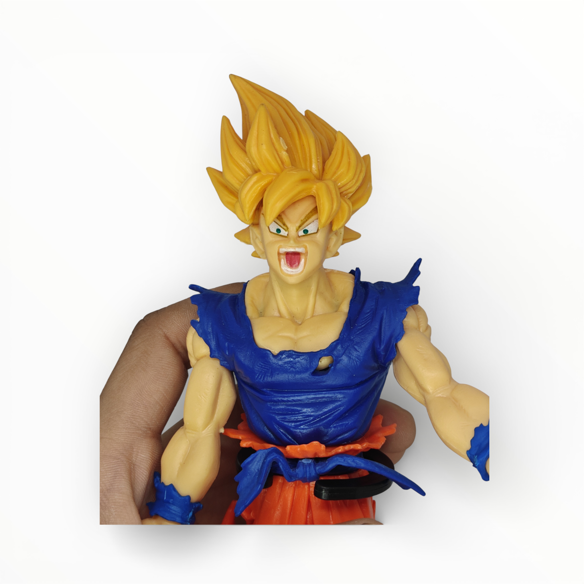 Super Saiyan Goku Action Figure | Dragon Ball Z Collectible - Image 3