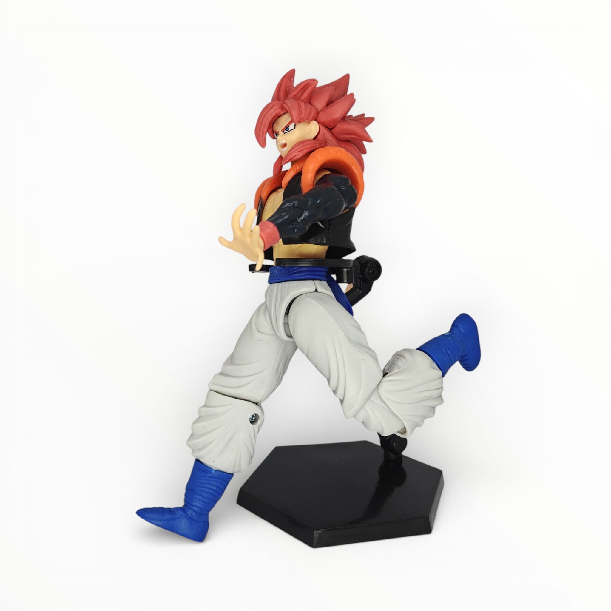 Gogeta Super Saiyan God Action Figure | Dragon Ball - Image 2